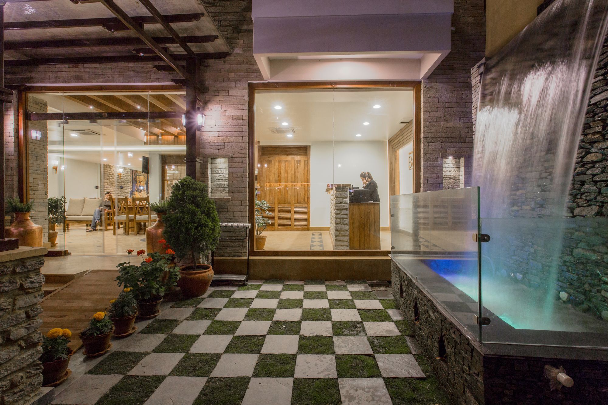 Pokhara Batika Hotel Exterior photo